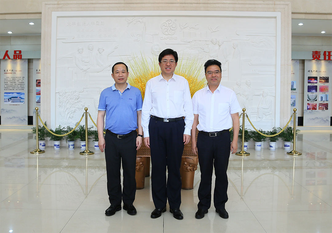 ROY_3746-2.jpg
